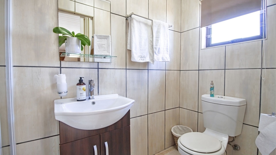 7 Bedroom Property for Sale in Vredenburg Western Cape